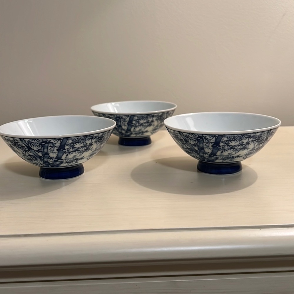 EUC: 3 Porcelain Finger Bowls